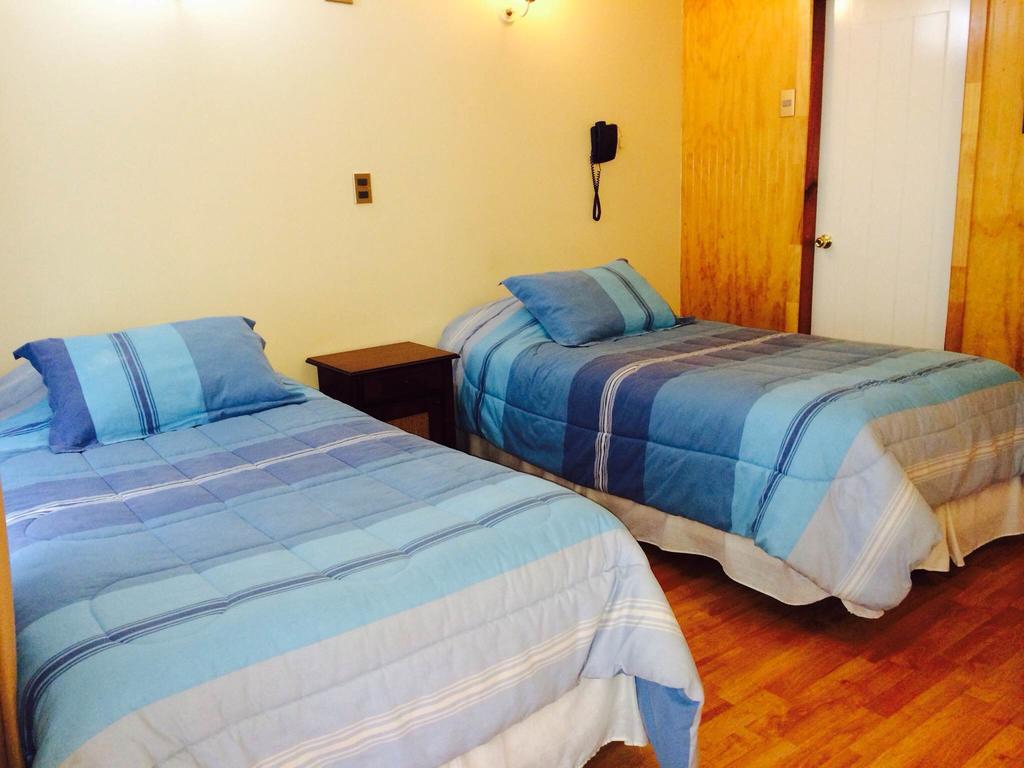 Hostal Caupolican Консепсьйон Номер фото